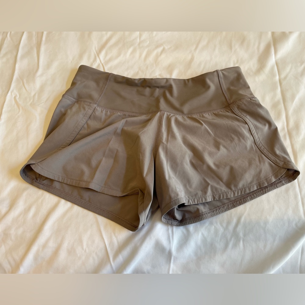 Lululemon Run Times Shorts size 4 Gray - Picture 4 of 10